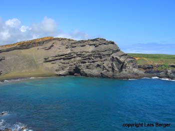 GReen Sand Beach2