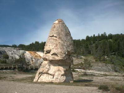 Mammoth Hot Springs1
