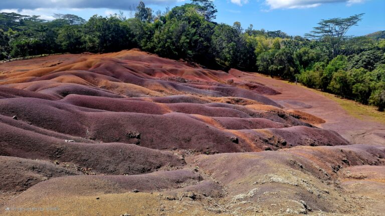 Chamarel – Siebenfarbige Erde und Blick über den Südwesten
